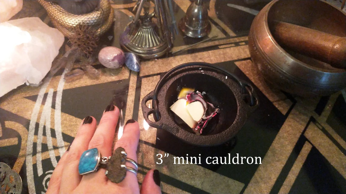 Mini Cast Iron Cauldron | Witches Cauldron | Incense burner | Spells