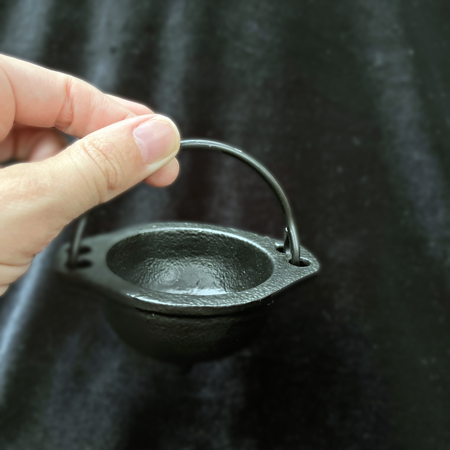 Mini Cast Iron Cauldron | Witches Cauldron | Incense burner | Spells