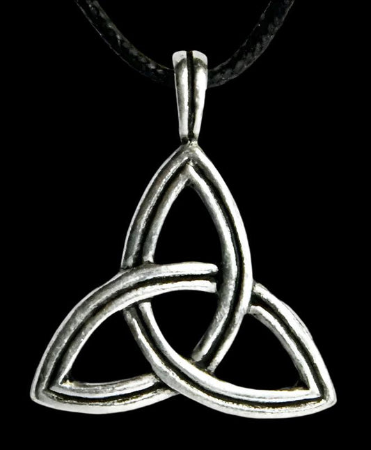 Triquetra amulet